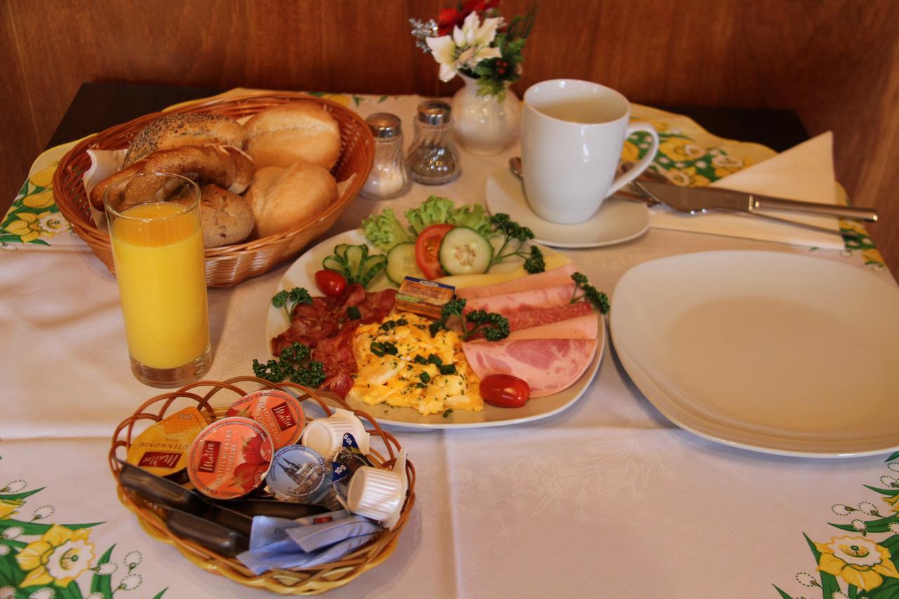 Hotel Humboldt Бад Кисинген Екстериор снимка