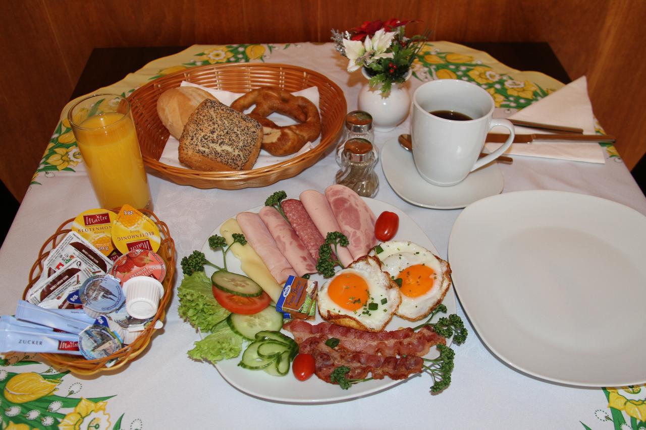 Hotel Humboldt Бад Кисинген Екстериор снимка