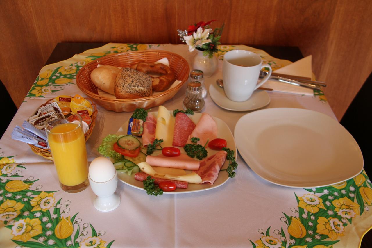 Hotel Humboldt Бад Кисинген Екстериор снимка